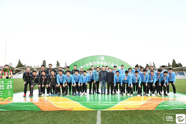 布克30分太阳灭黄蜂回西部前十 爵士险胜篮网